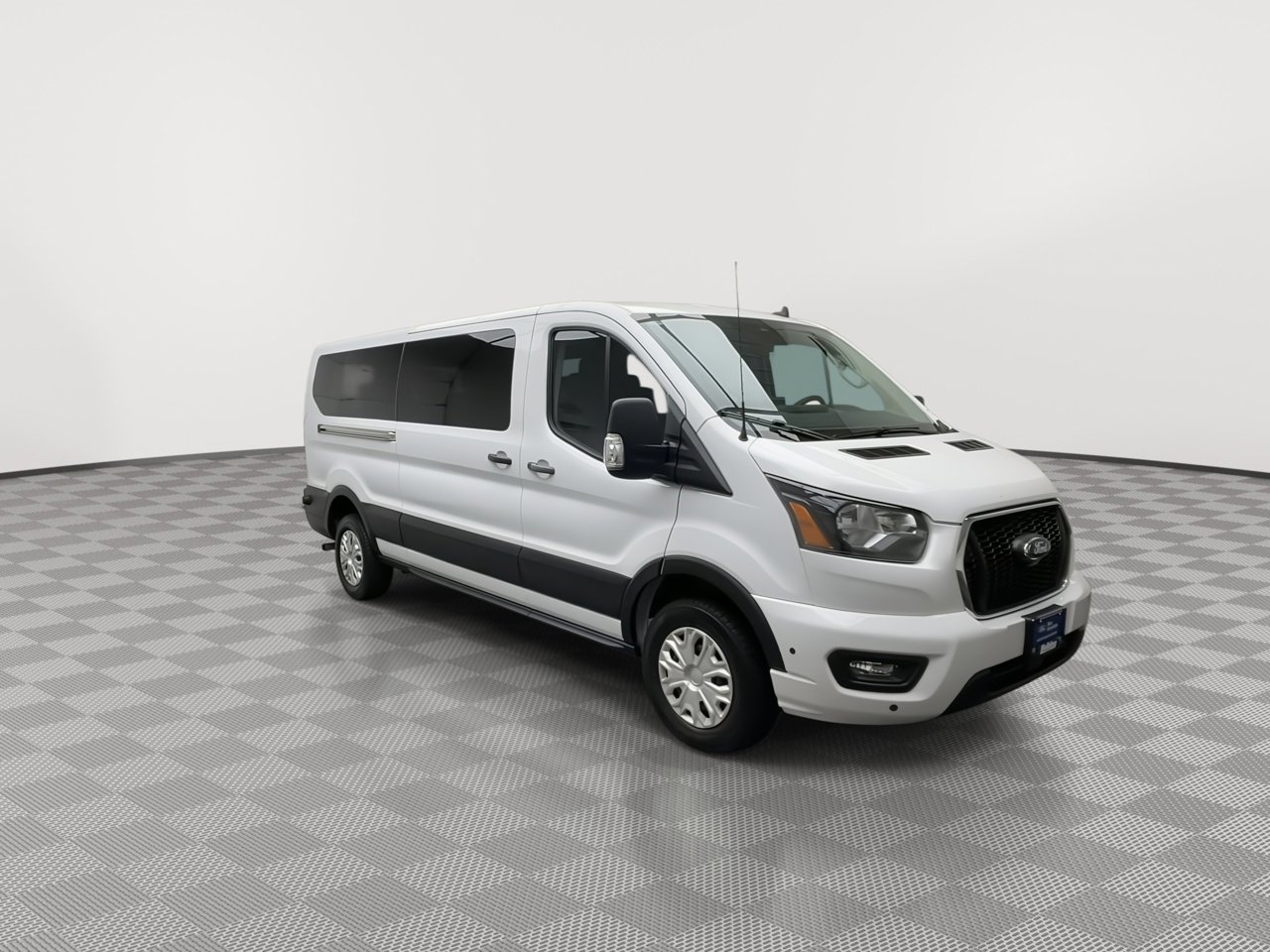 Certified 2024 Ford Transit 350 XLT RWD image 29