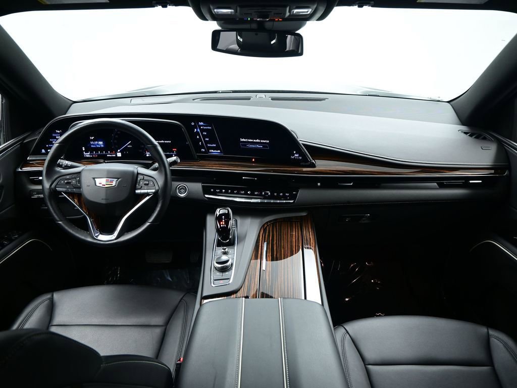 Used 2023 Cadillac Escalade ESV Luxury image 10