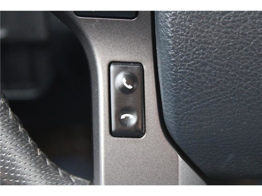 Used 2018 Toyota Tacoma TRD Off-Road w/ Technology Package image 18