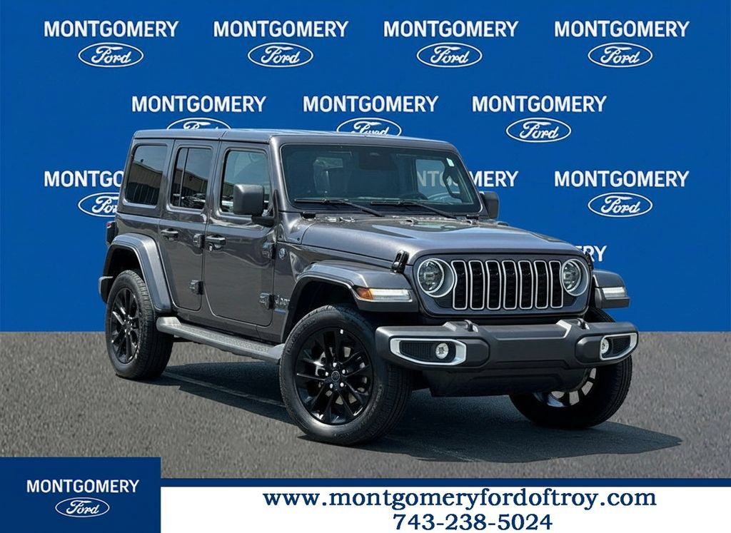 Used 2025 Jeep Wrangler Unlimited Sahara AWD/4WD image 1