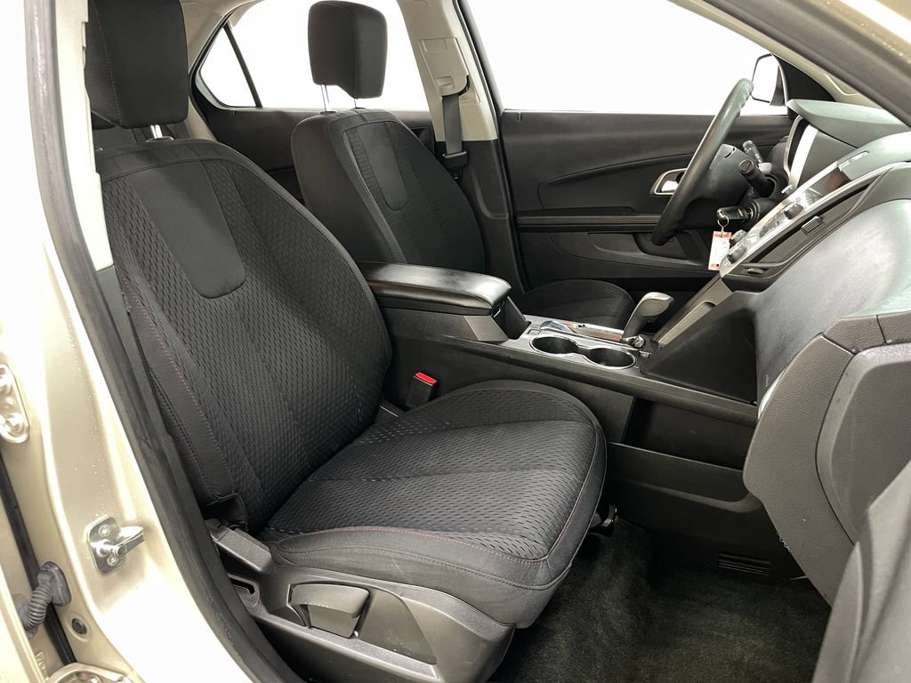 Used 2015 Chevrolet Equinox LS FWD image 34