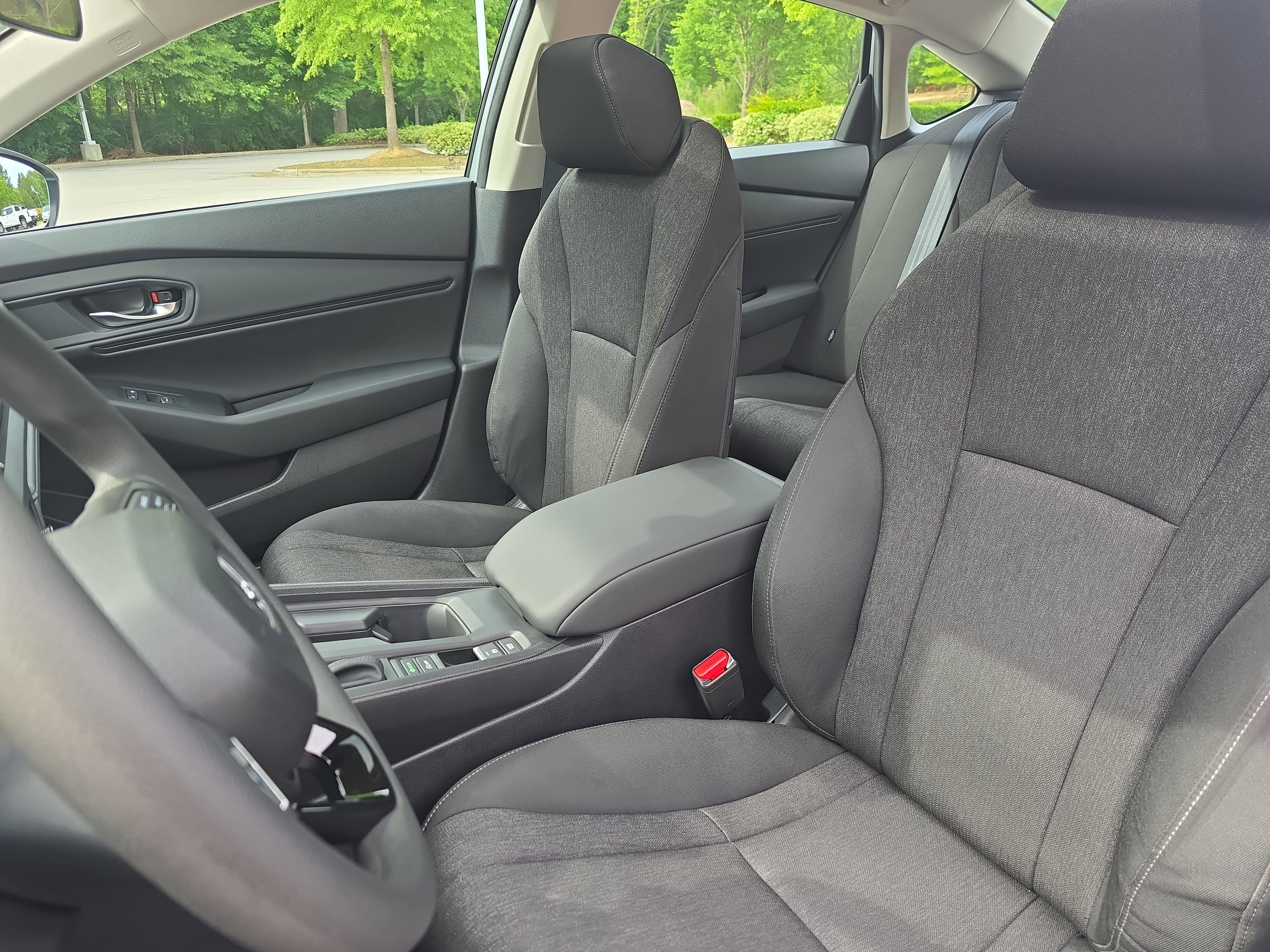 Used 2025 Honda Accord SE image 14