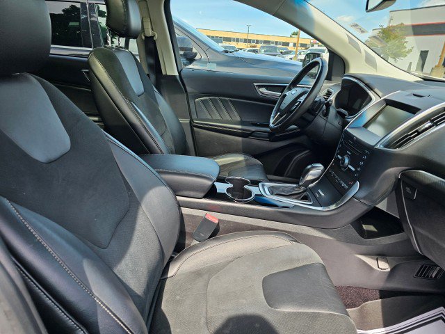Used 2015 Ford Edge Sport image 12