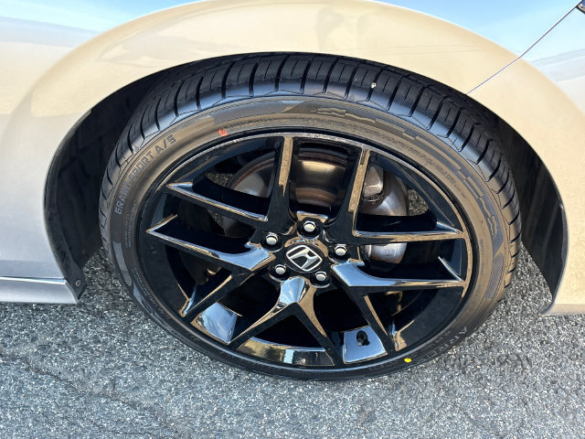 Used 2023 Honda Civic Sport image 7