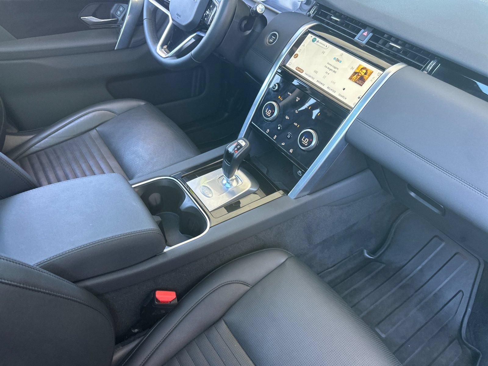Used 2023 Land Rover Discovery Sport S AWD/4WD image 16