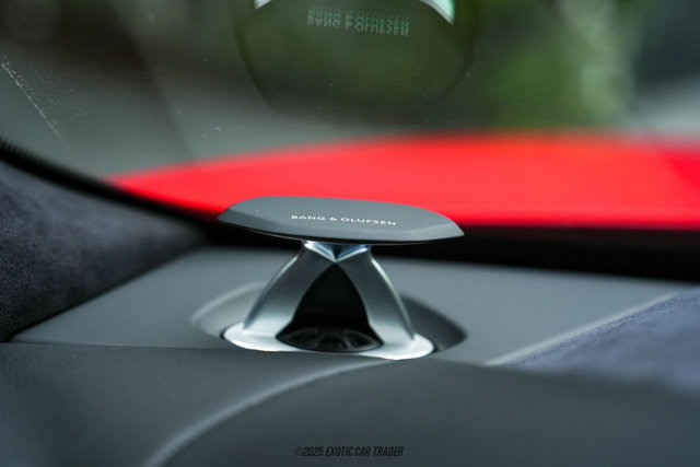 Used 2019 Lamborghini Urus image 45