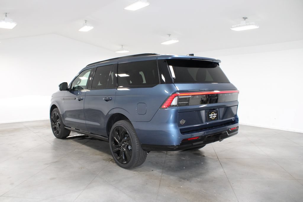 New 2027 Lincoln Navigator Reserve w/ Jet Appearance Package AWD/4WD image 6