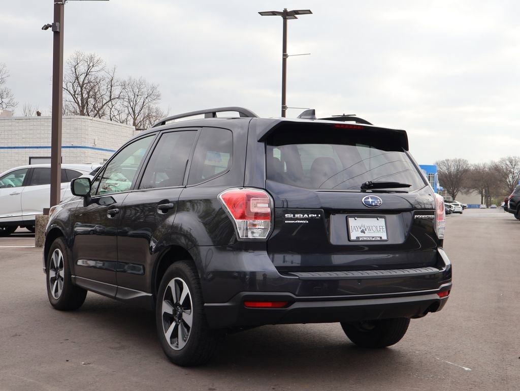 Used 2018 Subaru Forester 2.5i Premium w/ All-Weather Package image 5