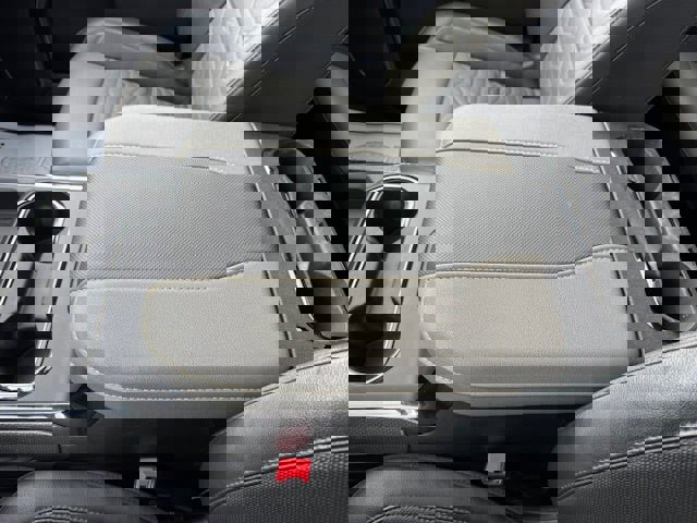 Used 2024 Chevrolet Silverado 2500 ZR2 w/ Technology Package image 44