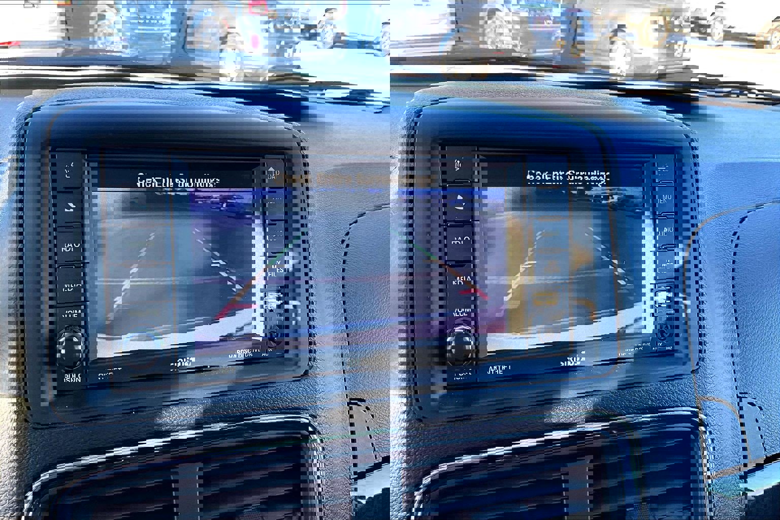 Used 2018 Dodge Grand Caravan SE w/ UConnect Hands-Free Group image 20