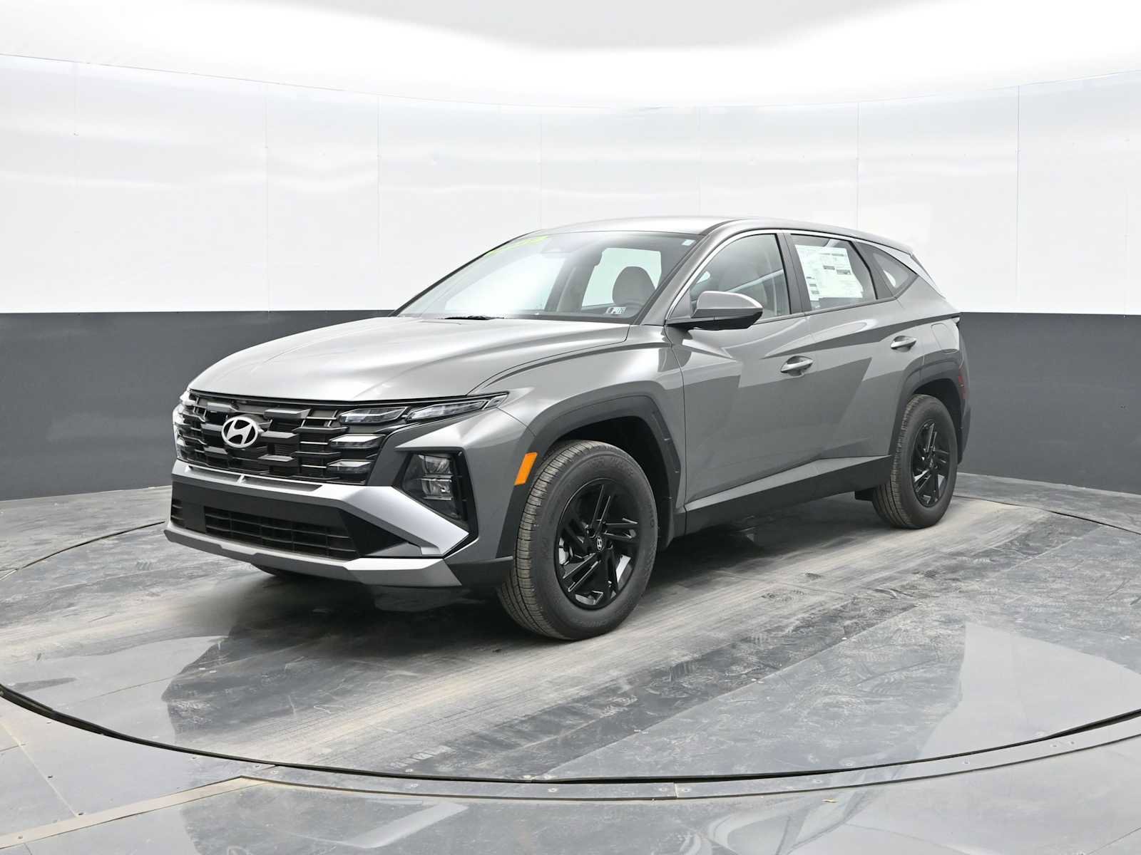 New 2026 Hyundai Tucson SE