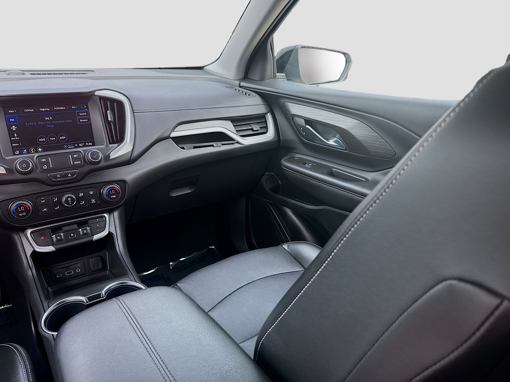 Used 2022 GMC Terrain SLT w/ Elevation Edition FWD image 19