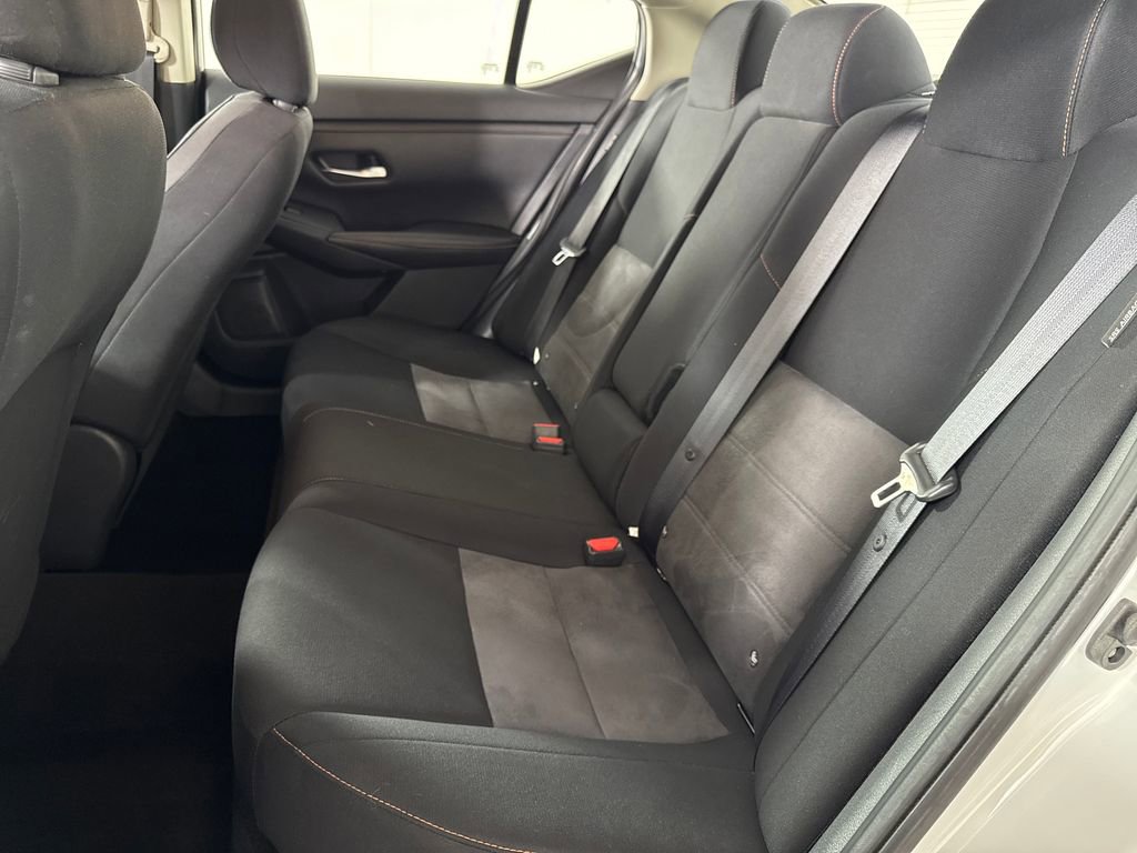 Used 2022 Nissan Sentra SR w/ Electronics Package FWD image 13
