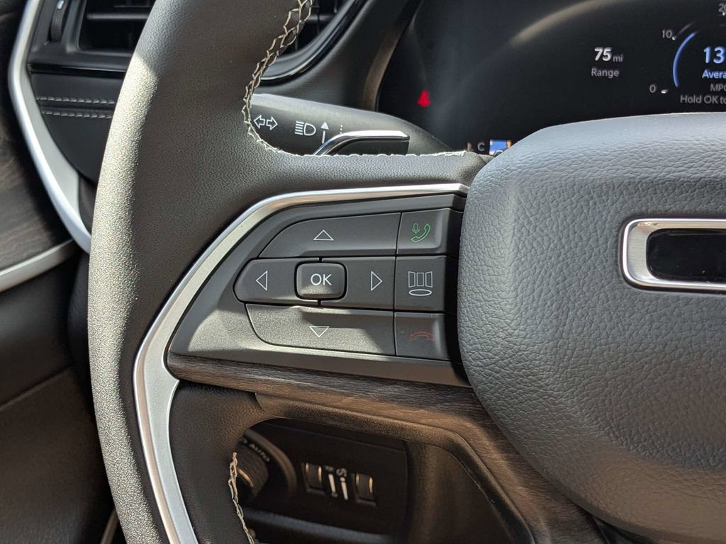 New 2026 Jeep Grand Cherokee Limited AWD/4WD image 25