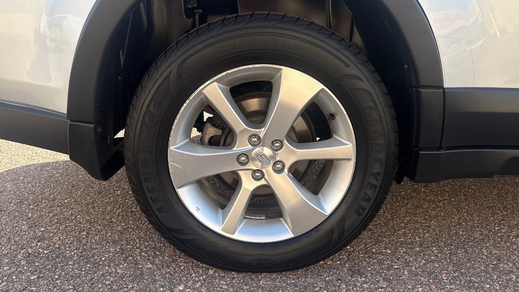 Used 2014 Subaru Outback 2.5i Limited AWD/4WD image 16