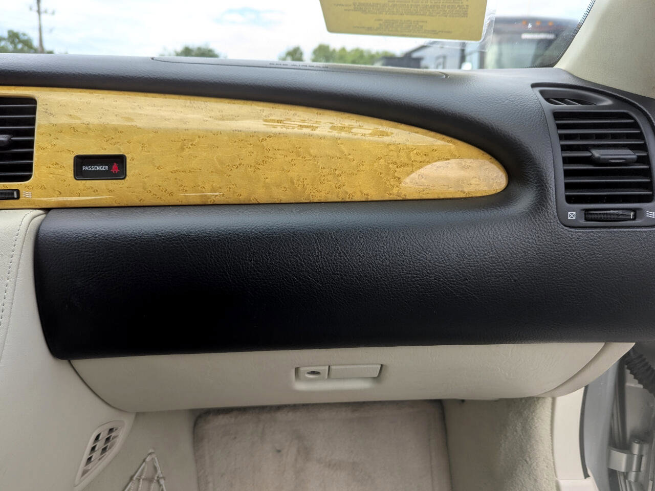 Used 2005 Lexus SC 430 Convertible image 31