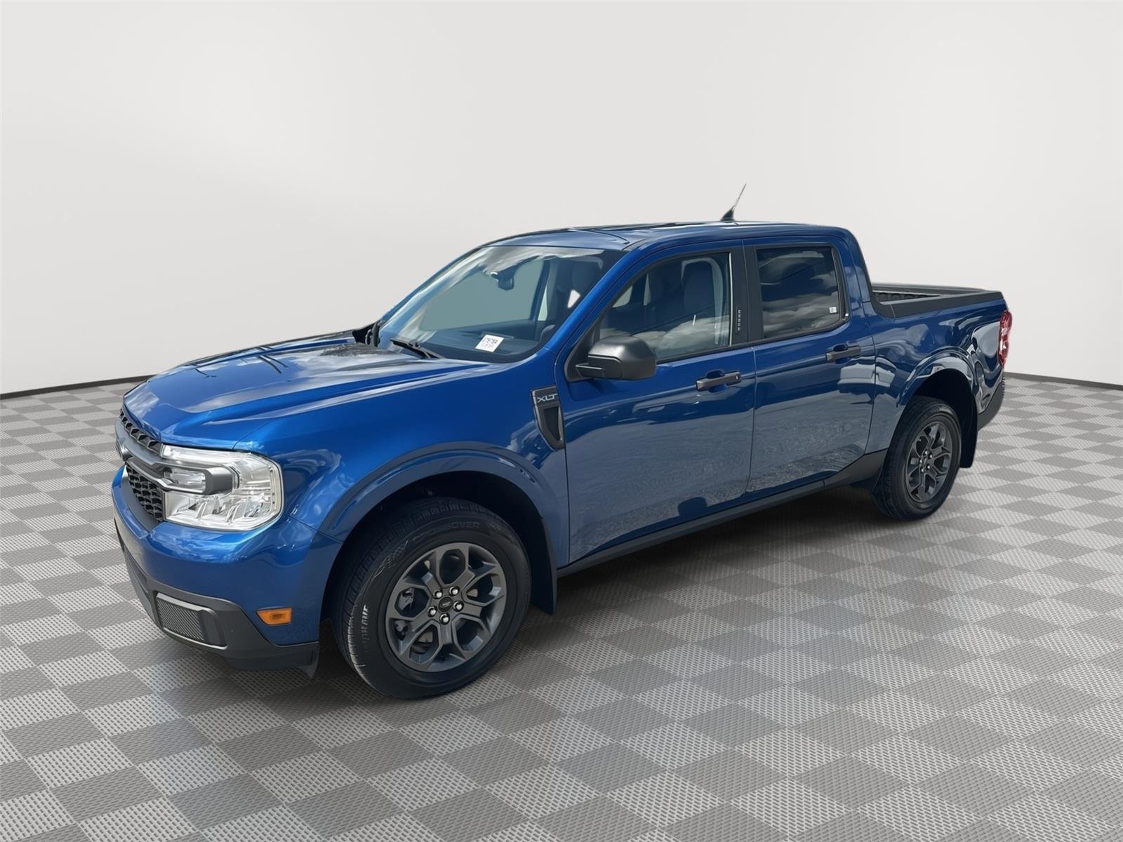 Used 2023 Ford Maverick XLT