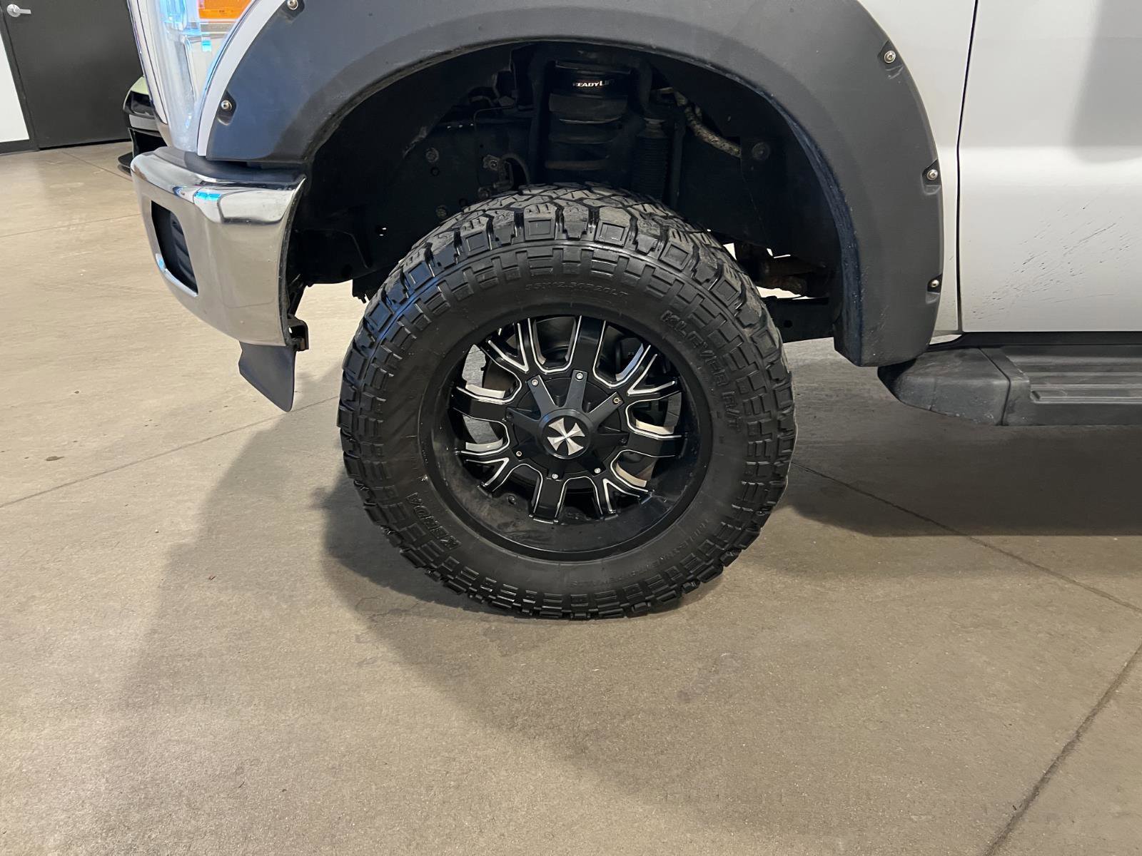 Used 2014 Ford F350 XLT w/ Advanced Security Group image 39