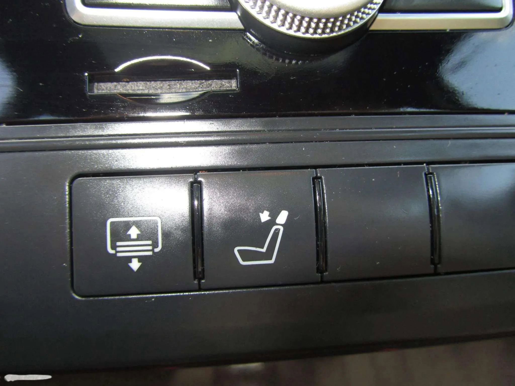 Used 2012 Mercedes-Benz E 350 BlueTEC Sedan image 15