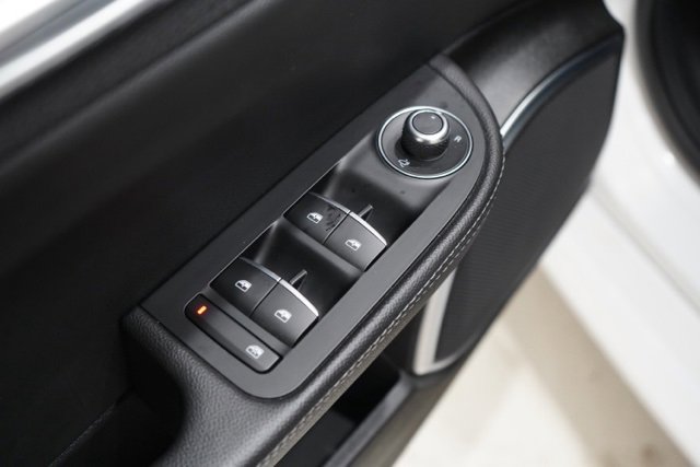 Used 2022 Alfa Romeo Giulia Sprint image 18