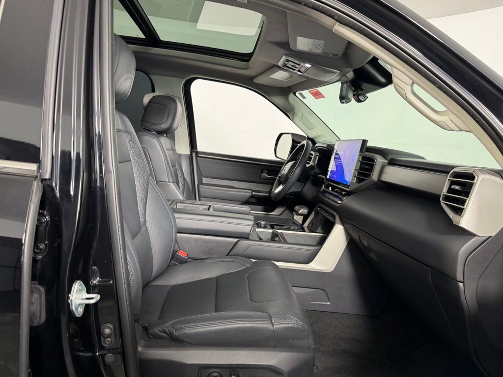 Used 2024 Toyota Tundra Limited AWD/4WD image 26