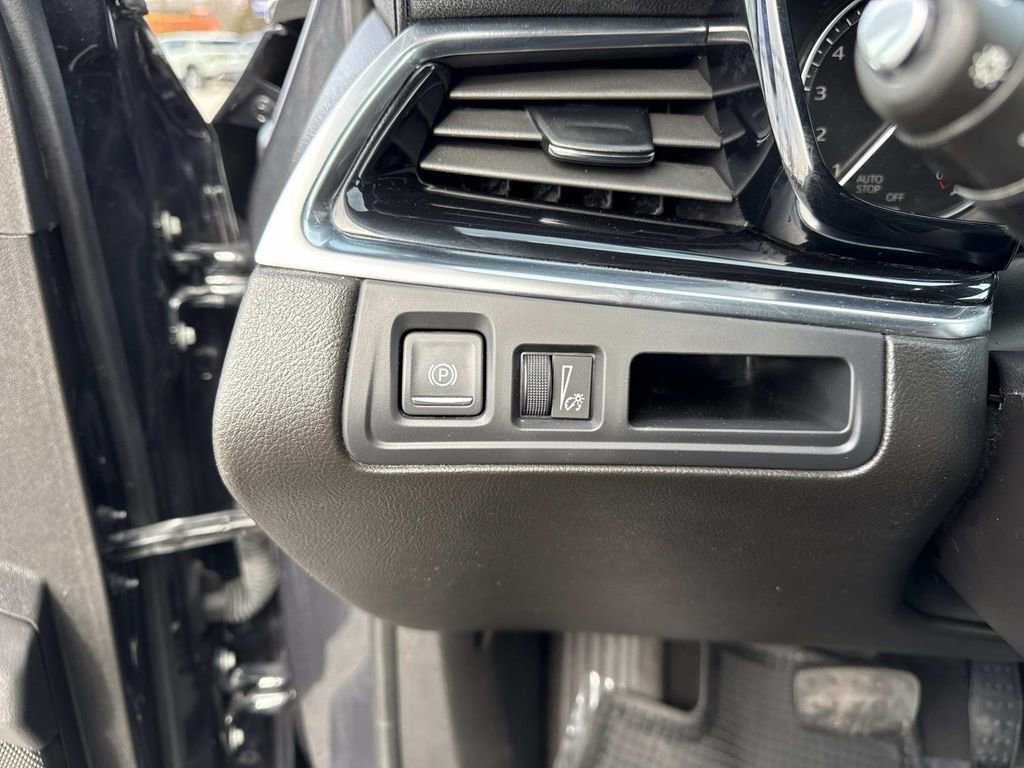 Used 2023 Cadillac XT6 Premium Luxury FWD image 13