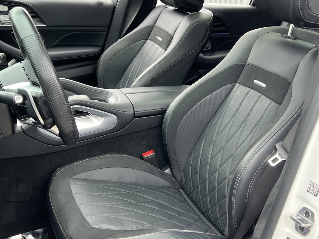 Used 2024 Mercedes-Benz GLS 63 AMG 4MATIC image 17