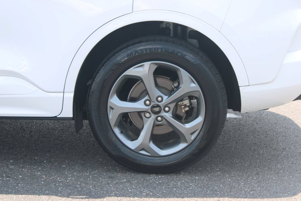 Used 2023 Ford Escape ST-Line w/ Tech Pack #1 AWD/4WD image 19
