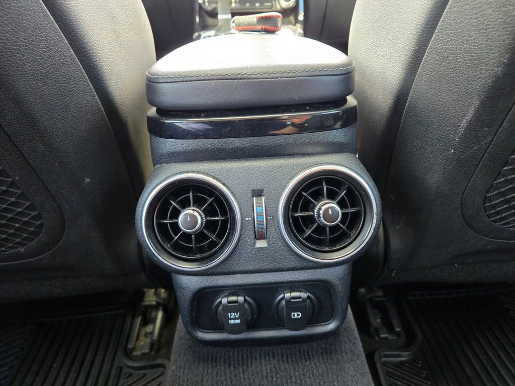 Used 2019 Kia Stinger Premium image 43