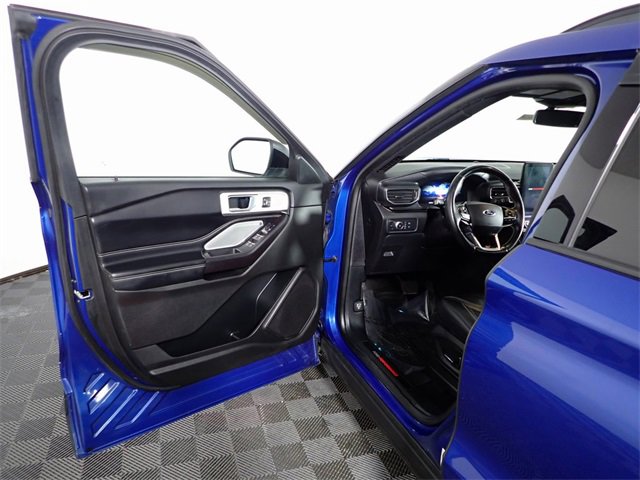 Used 2020 Ford Explorer ST w/ ST High-Performance Pack image 22