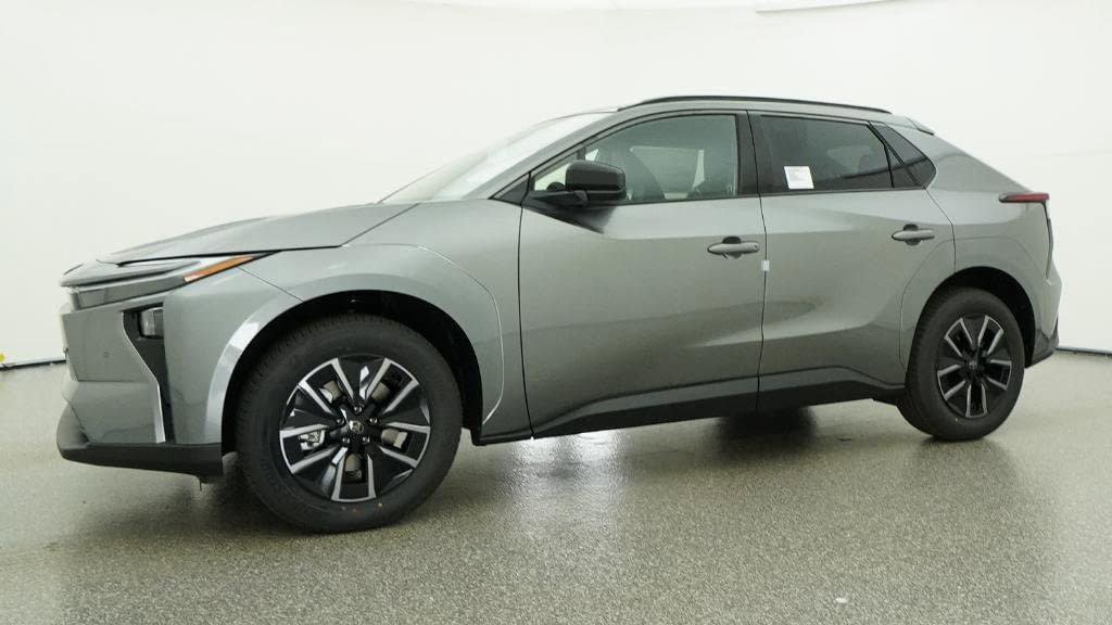 New 2026 Toyota bZ FWD image 18
