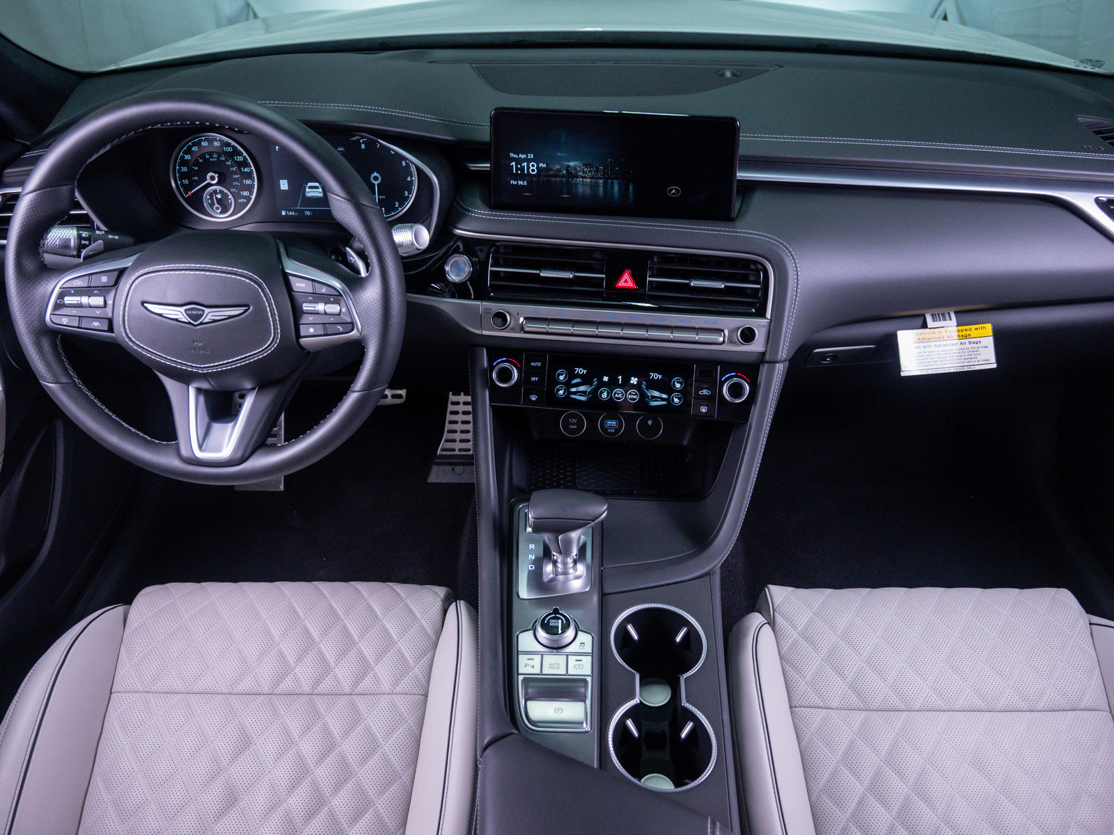 Used 2025 Genesis G70 3.3T Advanced image 15