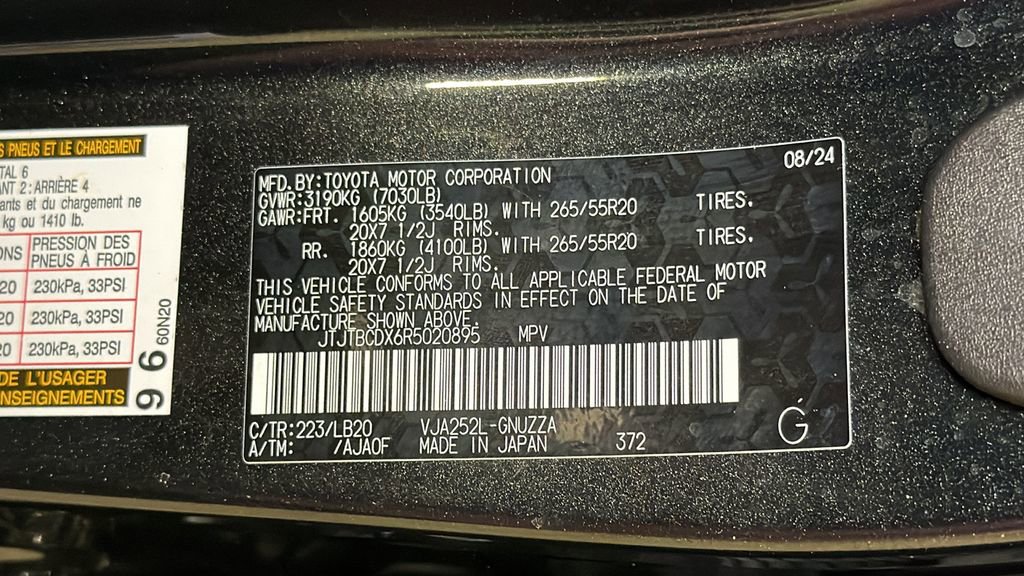 Certified 2024 Lexus GX 550 w/ Accessory Package (Z1) image 39