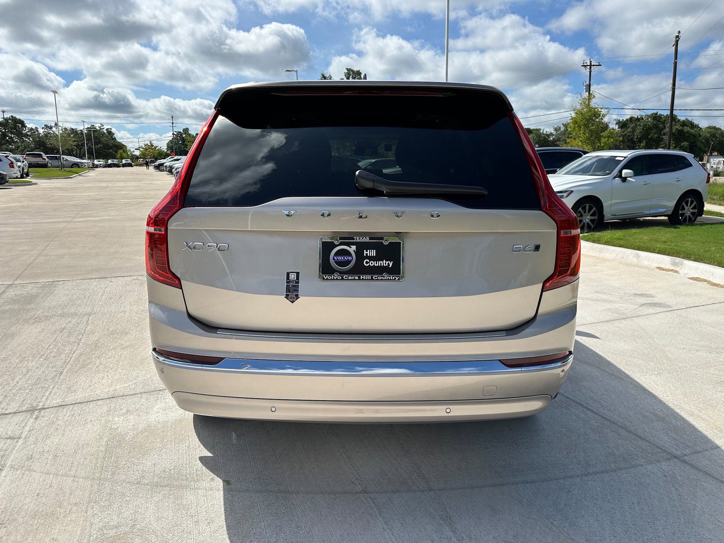 Used 2025 Volvo XC90 B6 Plus w/ Protection Package Premier AWD/4WD image 5