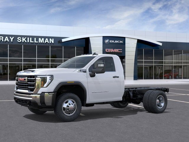 New 2026 GMC Sierra 3500 Pro w/ Convenience Package AWD/4WD image 2