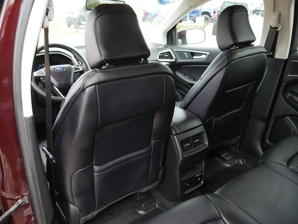 Used 2024 Ford Edge SEL w/ Convenience Package AWD/4WD image 16