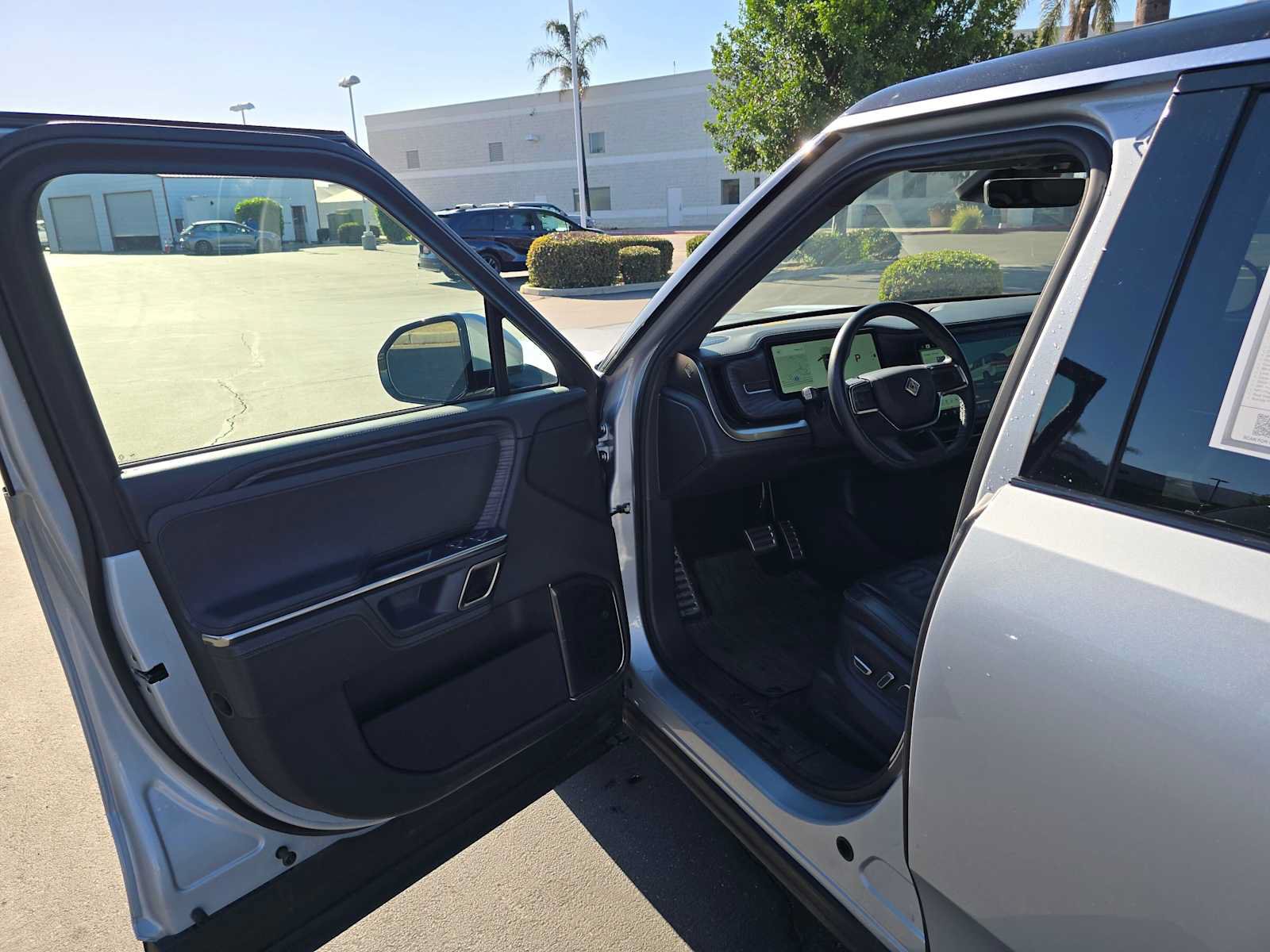Used 2023 Rivian R1S Adventure Quad AWD/4WD image 21
