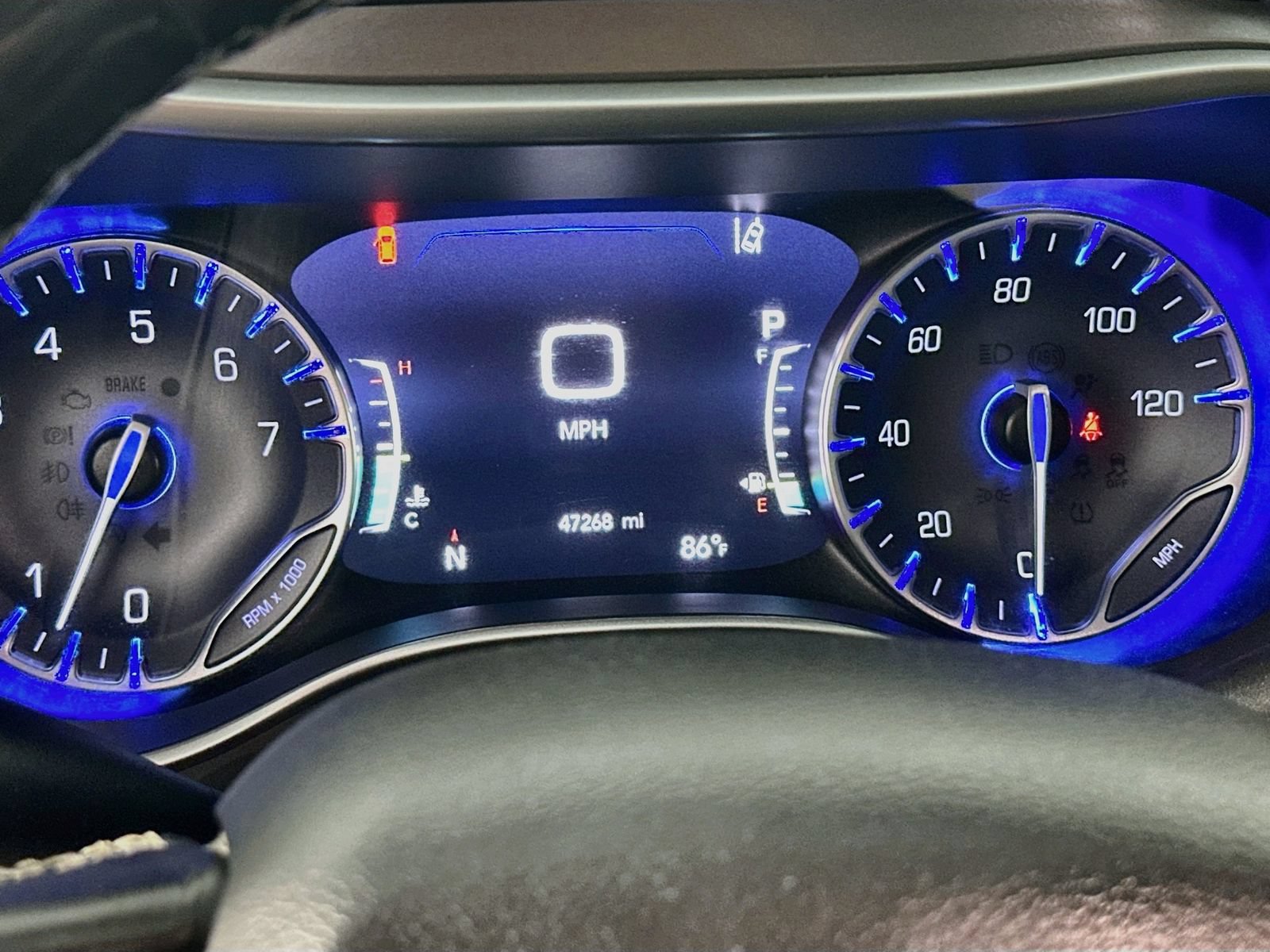 Used 2021 Chrysler Pacifica Touring-L FWD image 12