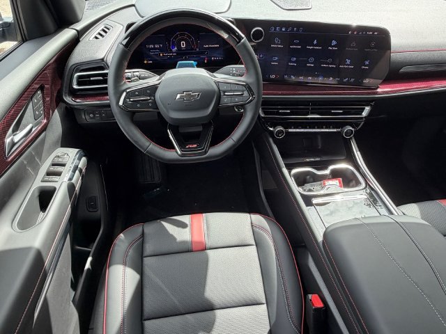 New 2027 Chevrolet Traverse RS FWD image 17