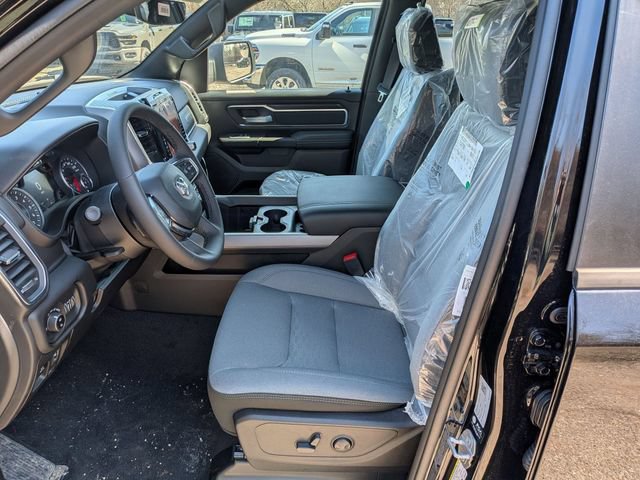 New 2026 RAM 1500 Big Horn AWD/4WD image 9
