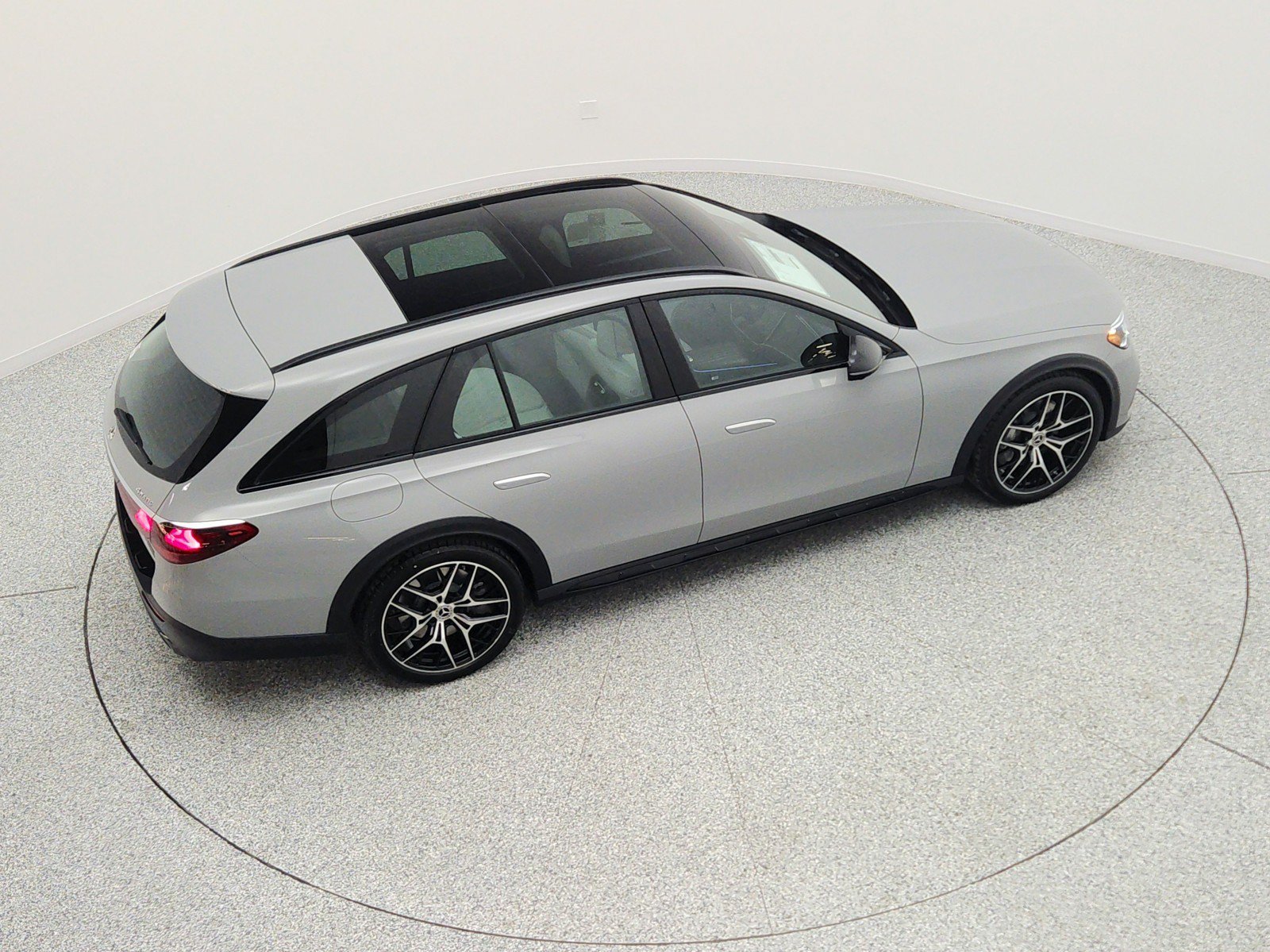 New 2026 Mercedes-Benz E 450 4MATIC All-Terrain Wagon image 20