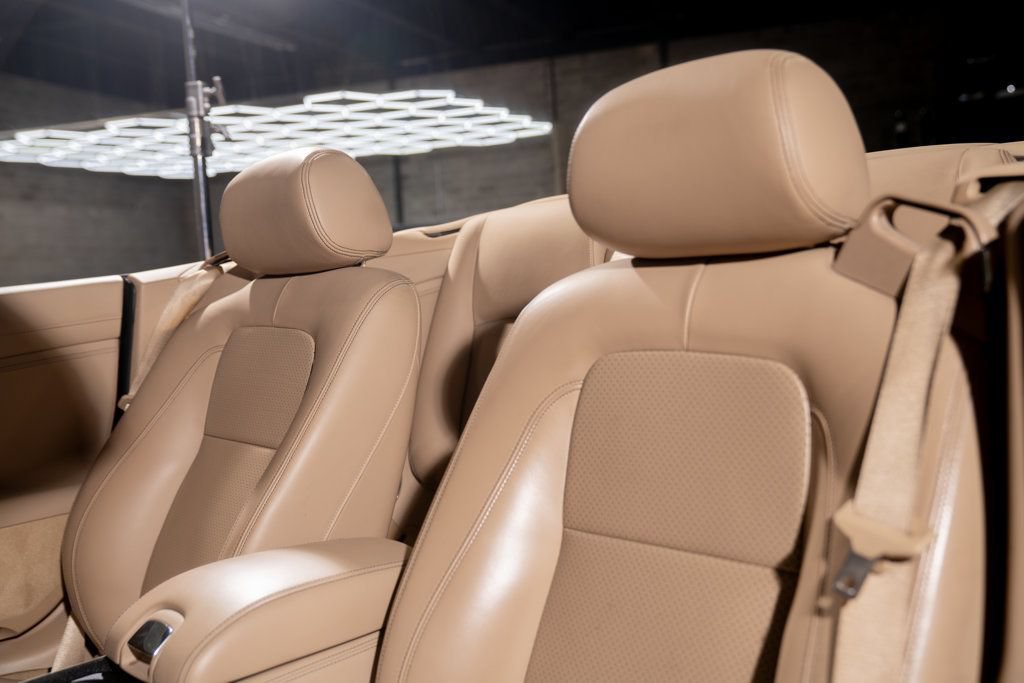 Used 2010 Jaguar XK Convertible RWD image 22