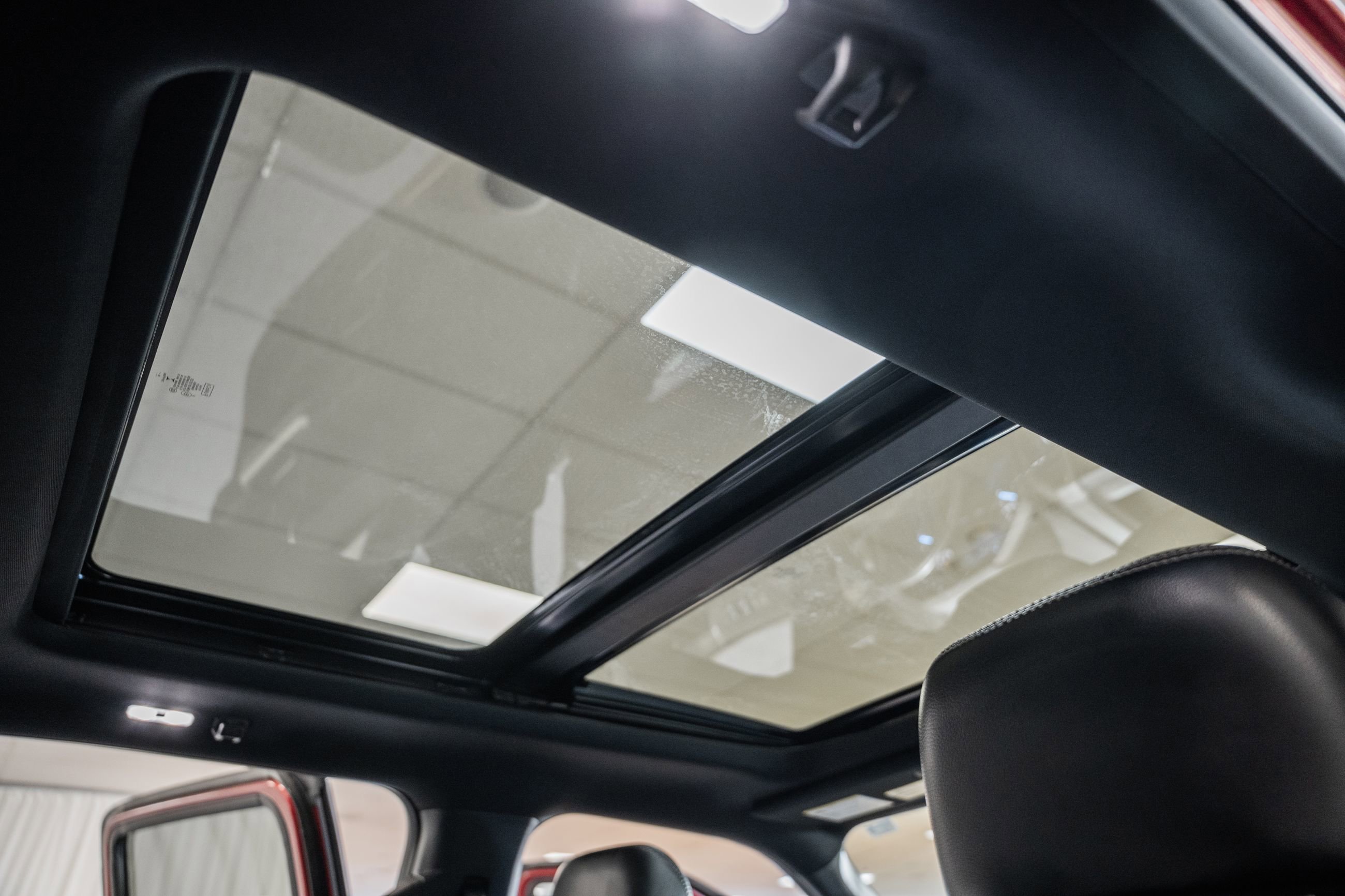 Certified 2019 Ford F150 Lariat w/ Equipment Group 502A Luxury image 43