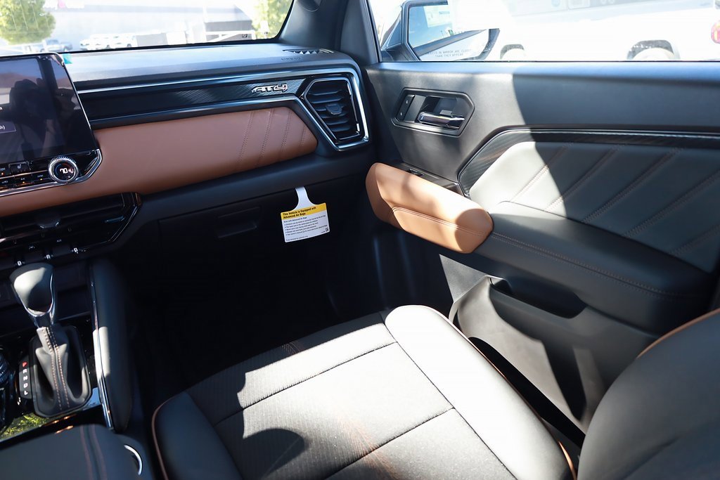 New 2026 GMC Canyon AT4 image 20