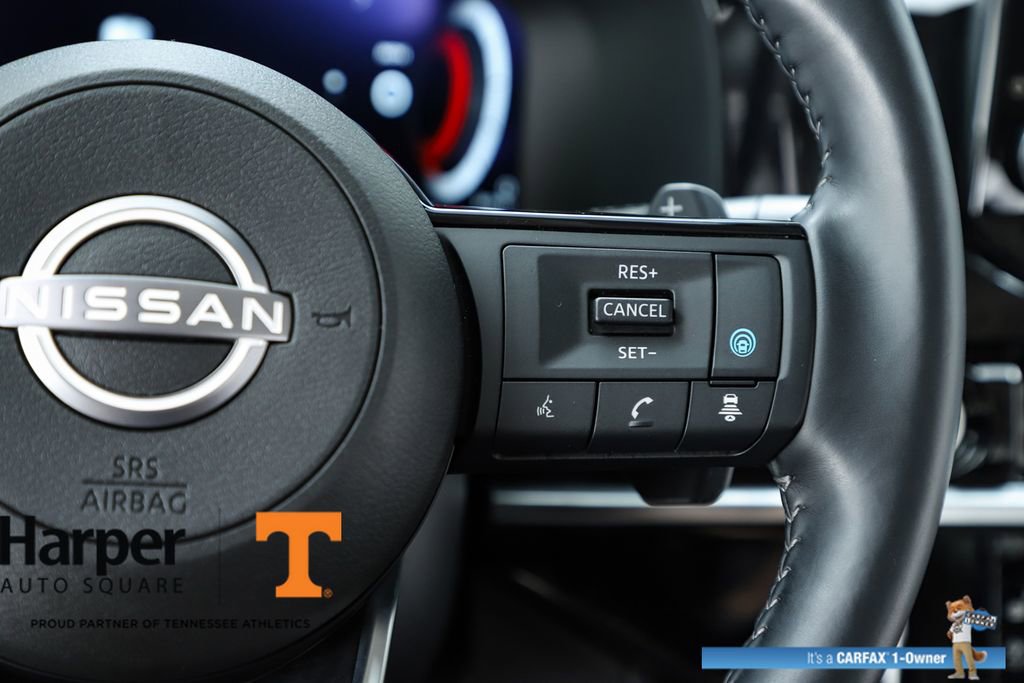 Used 2024 Nissan Pathfinder Platinum image 22