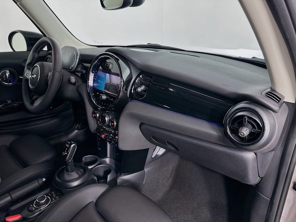 Certified 2024 MINI Cooper S image 29