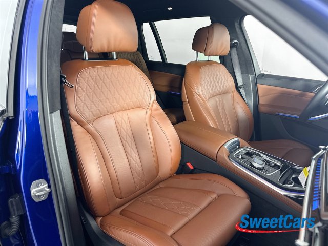 Used 2025 BMW X7 M60i AWD/4WD image 12