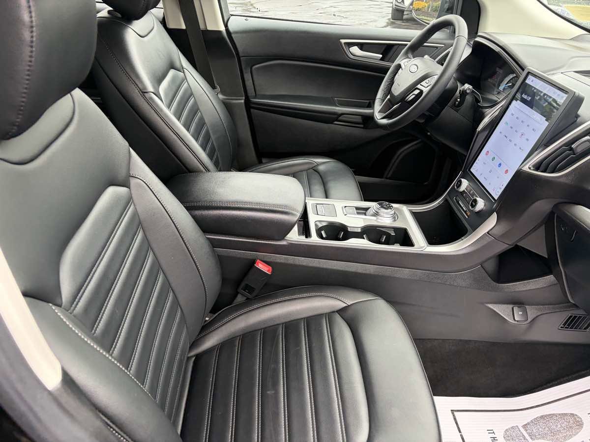 Used 2023 Ford Edge SEL w/ Convenience Package AWD/4WD image 30