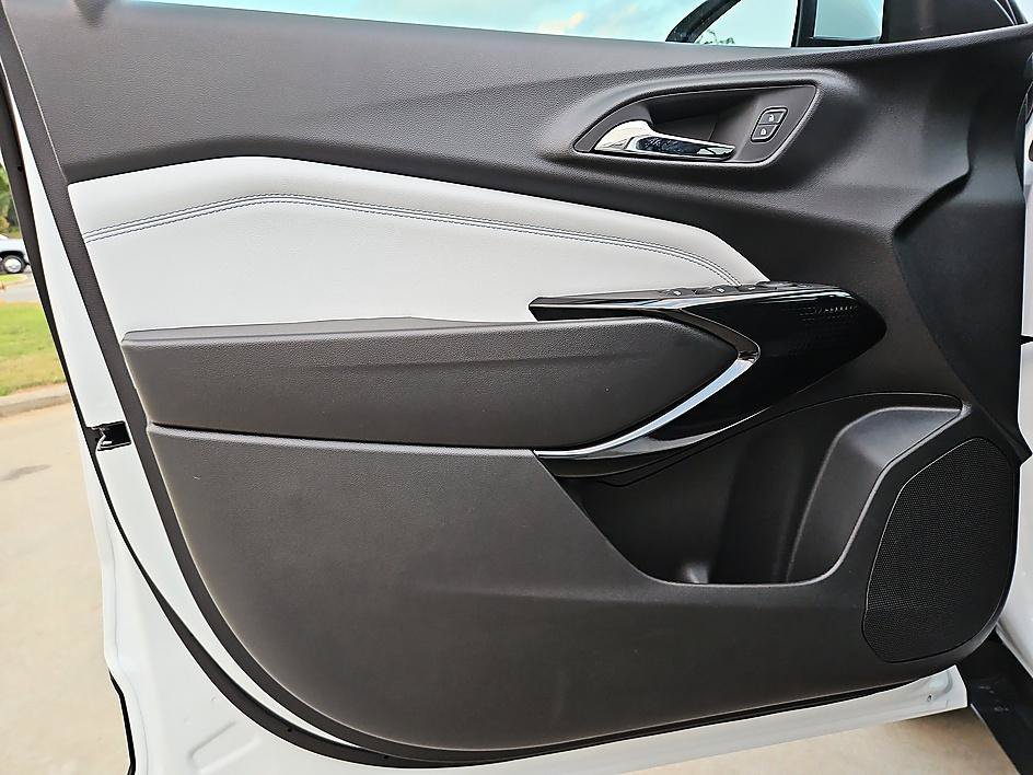 New 2026 Chevrolet Trax LT FWD image 13
