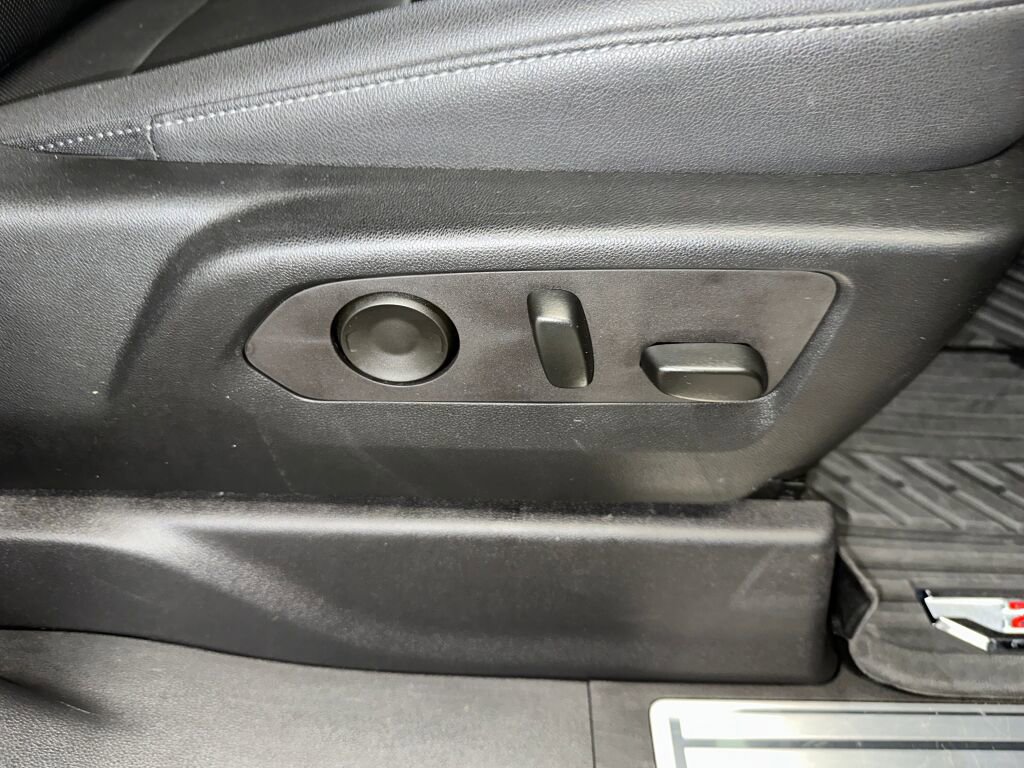 Certified 2022 Chevrolet Silverado 1500 LTZ image 37